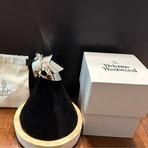 Vivienne Westwood Armor Ring Silver 925 NWOT Size 8 dust bag box